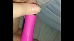 Novinha gostosa se masturbando com vibrador Thumb